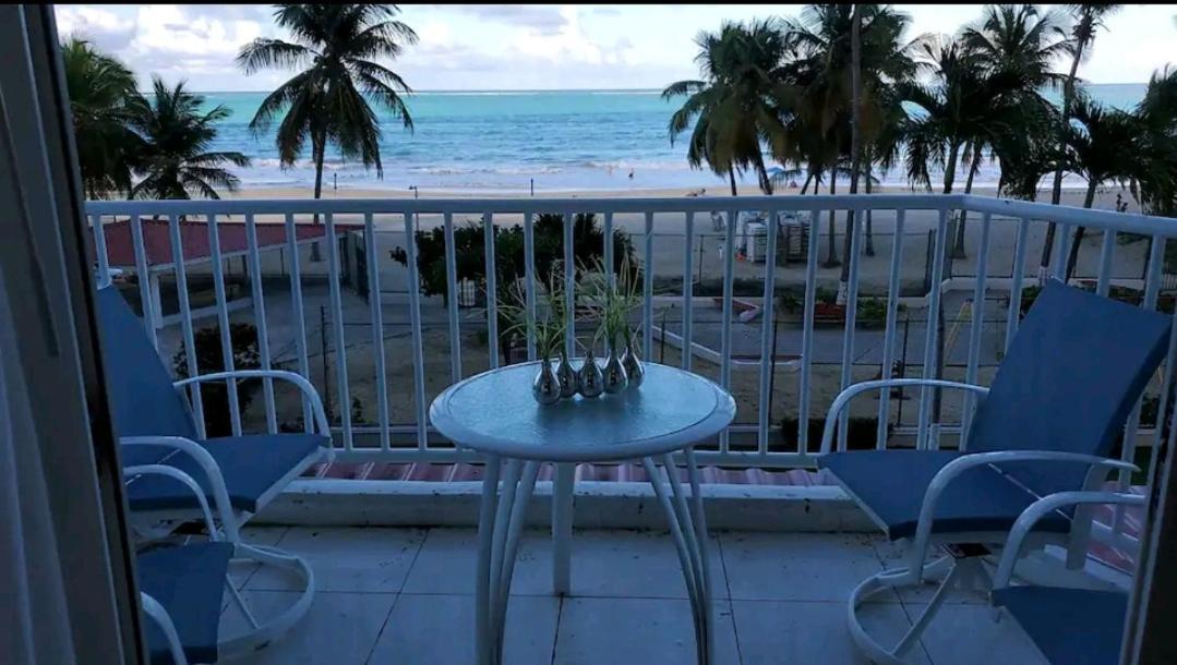 Beach Apartments At Marbella Del Caribe サンジョアン エクステリア 写真