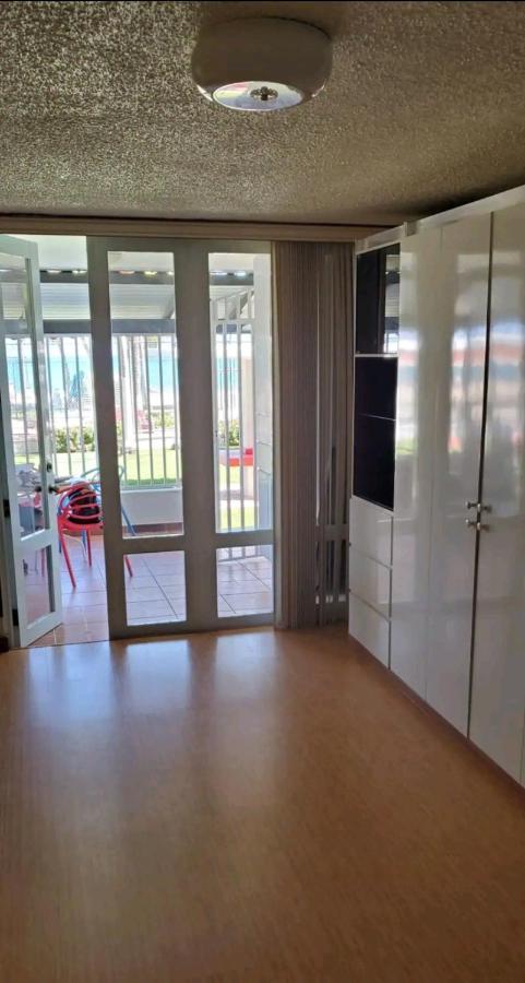 Beach Apartments At Marbella Del Caribe サンジョアン エクステリア 写真