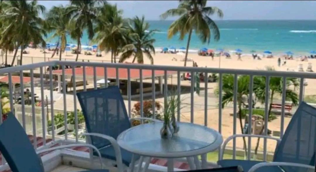 Beach Apartments At Marbella Del Caribe サンジョアン エクステリア 写真
