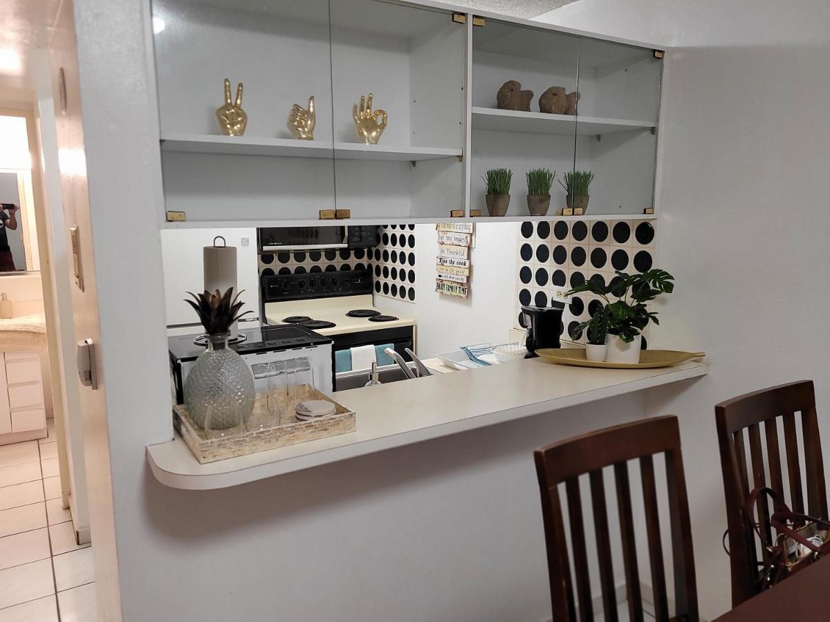 Beach Apartments At Marbella Del Caribe サンジョアン エクステリア 写真